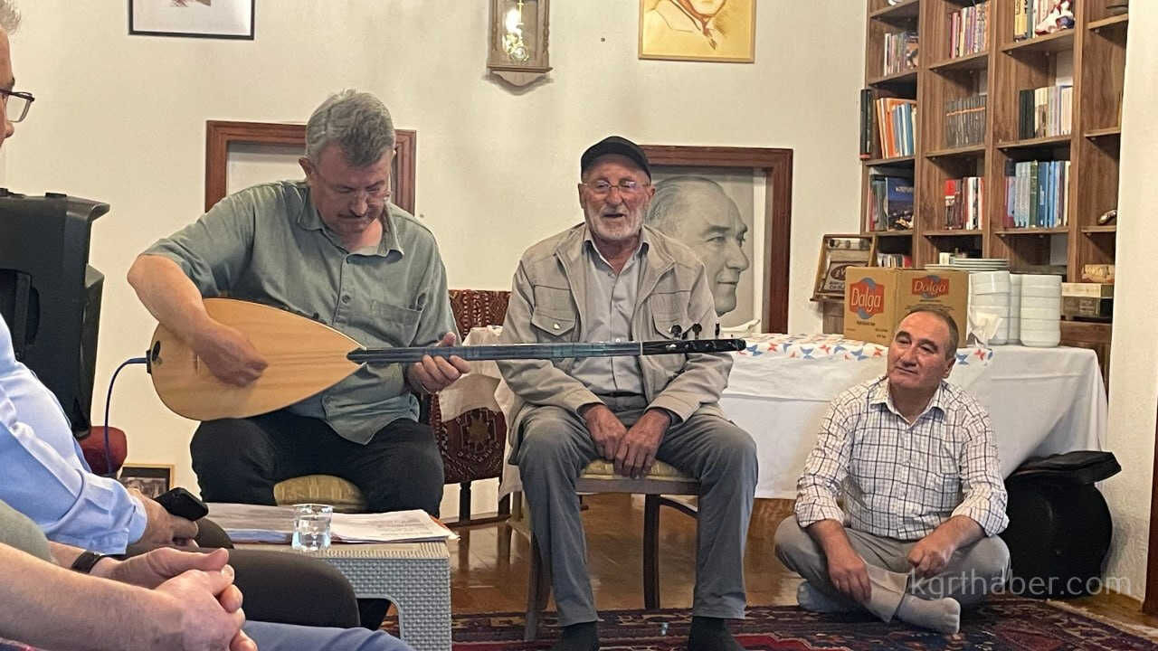 Eski Baskan Yasar Evcen Acikladi Karamanin Kultur Merkezi Olacak7