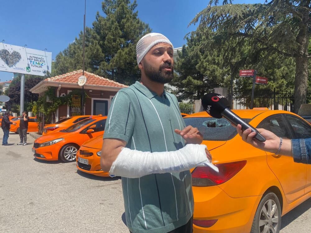 Gece Taksi Duragina Satirli Ve Sopali Saldiri 3 Yarali2
