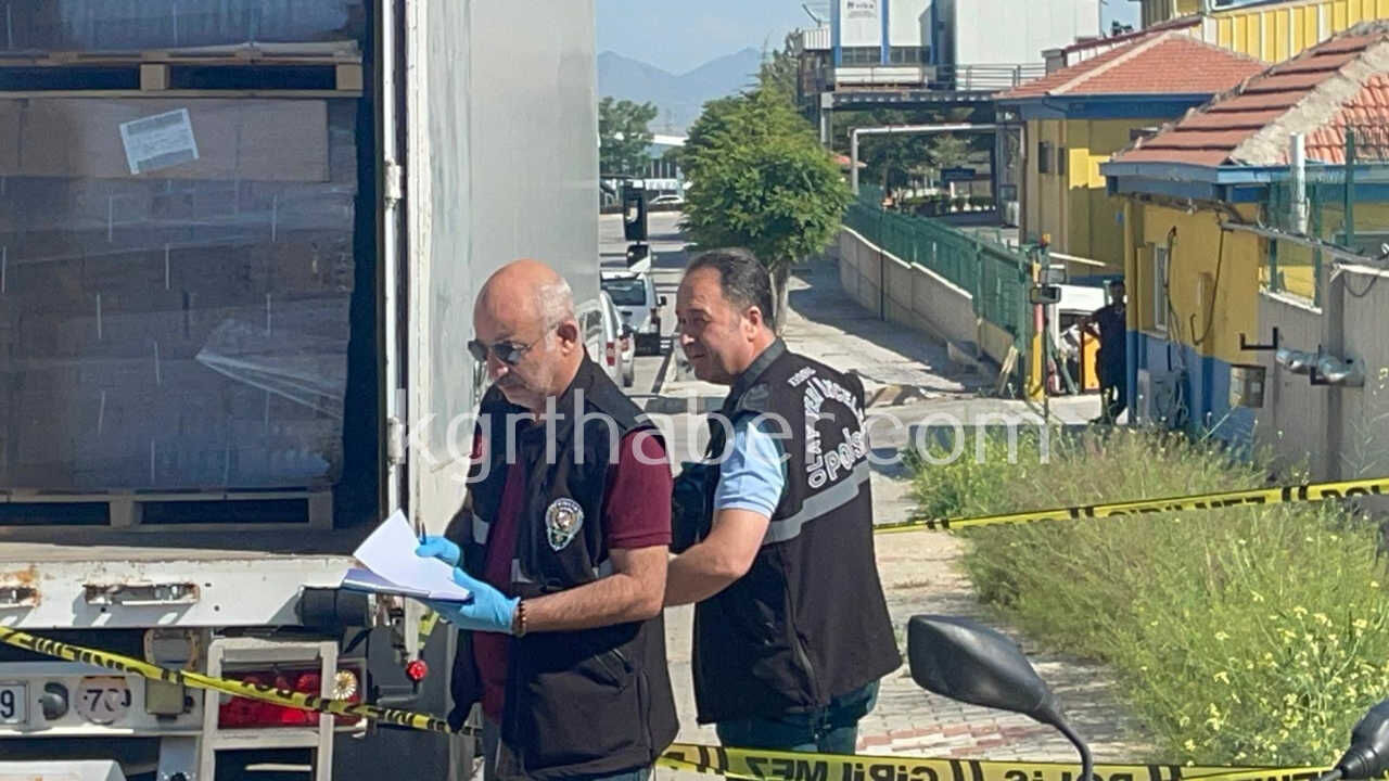 Karaman Osbde Tir Dorsesinde Bir Kisi Olu Bulundu4