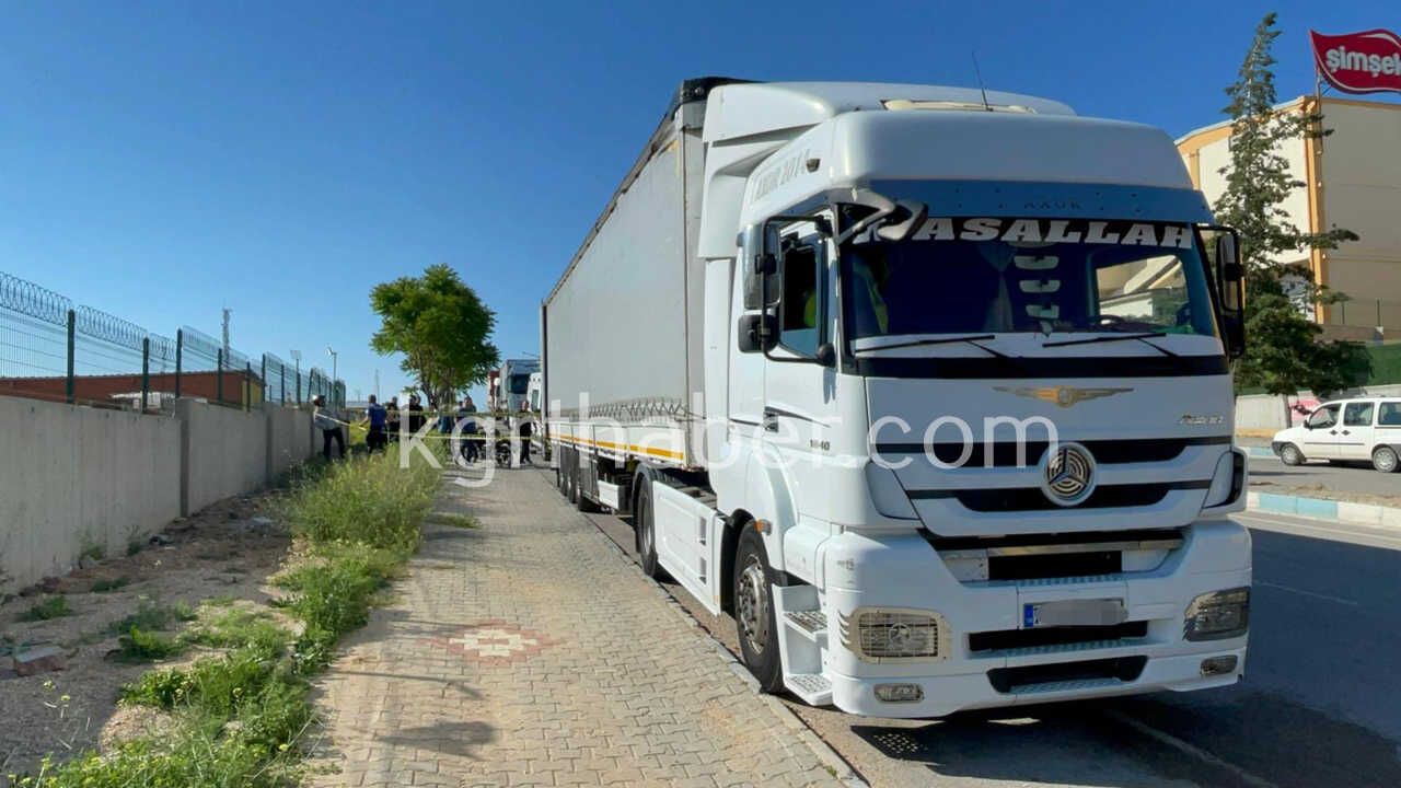 Karaman Osbde Tir Dorsesinde Bir Kisi Olu Bulundu7