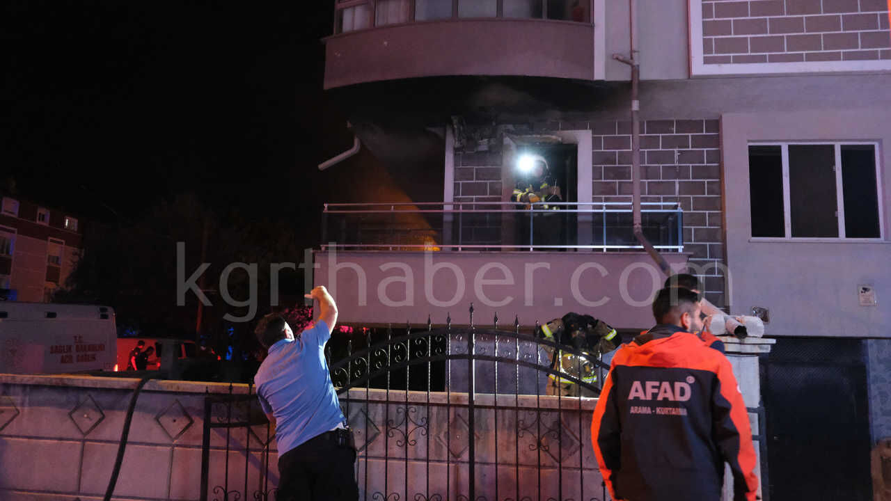 Karamanda Apartman Dairesinde Patlama 3 Yarali6