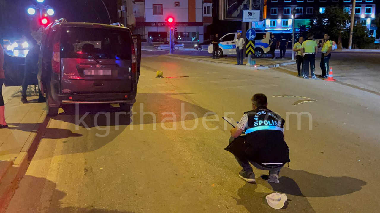 Karamanda Belediye Iscisine Hafif Ticari Arac Carpti 1I Agir 2 Yarali8