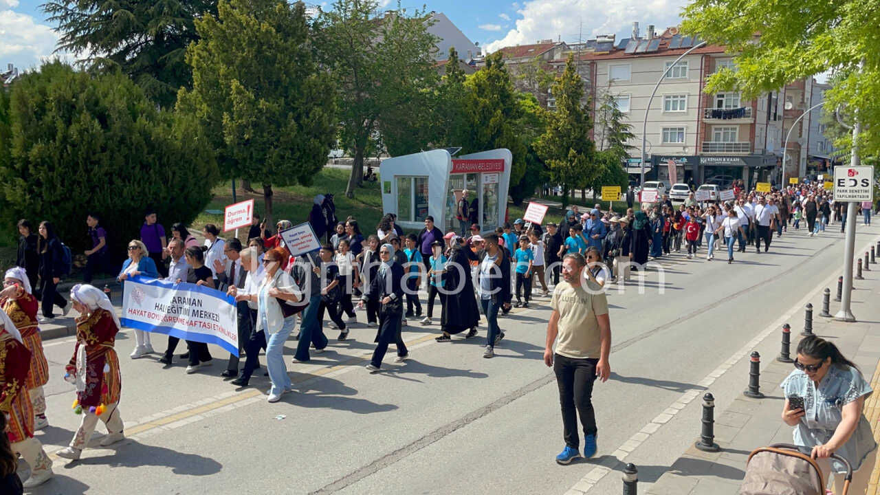Karamanda Hayat Boyu Ogrenme Haftasi Etkinlikleri Yuruyusle Basladi3