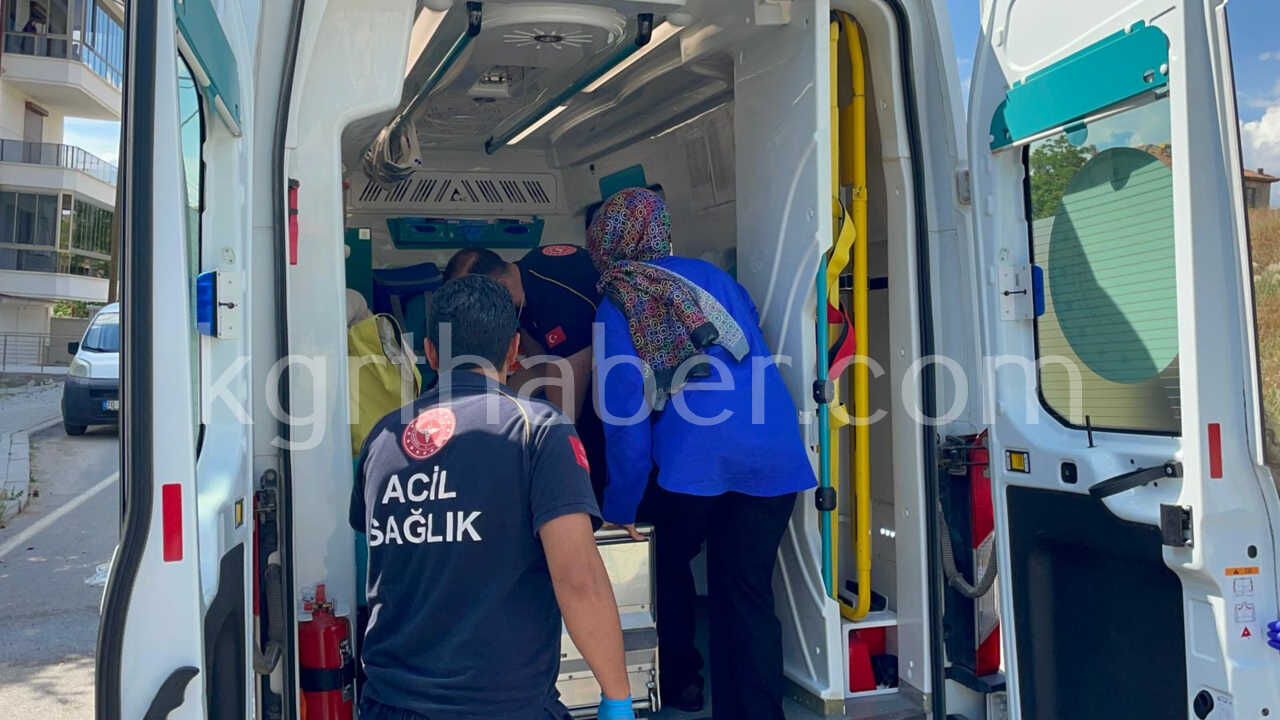 Karamanda Kaza 3 Kisilik Aile Yaralandi3