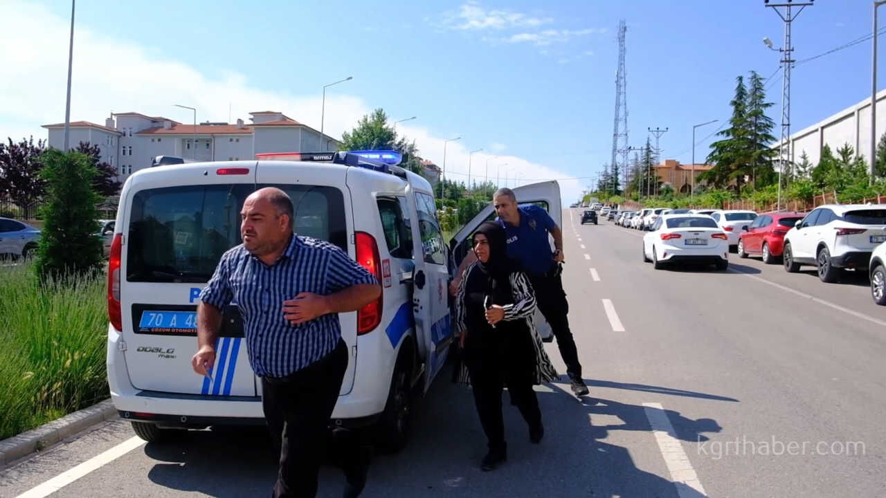 Karamanda Lgs Heyecani Kimligini Unutan Ogrencilerin Yardimina Polis Ve Veliler Kostu7