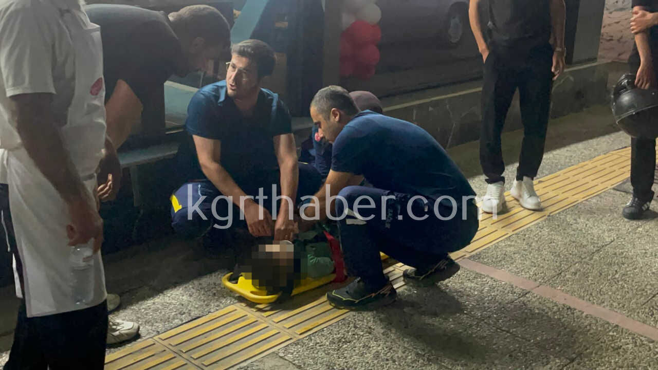 Karamanda Motosikletin Carptigi 3 Yasindaki Cocuk Yaralandi5