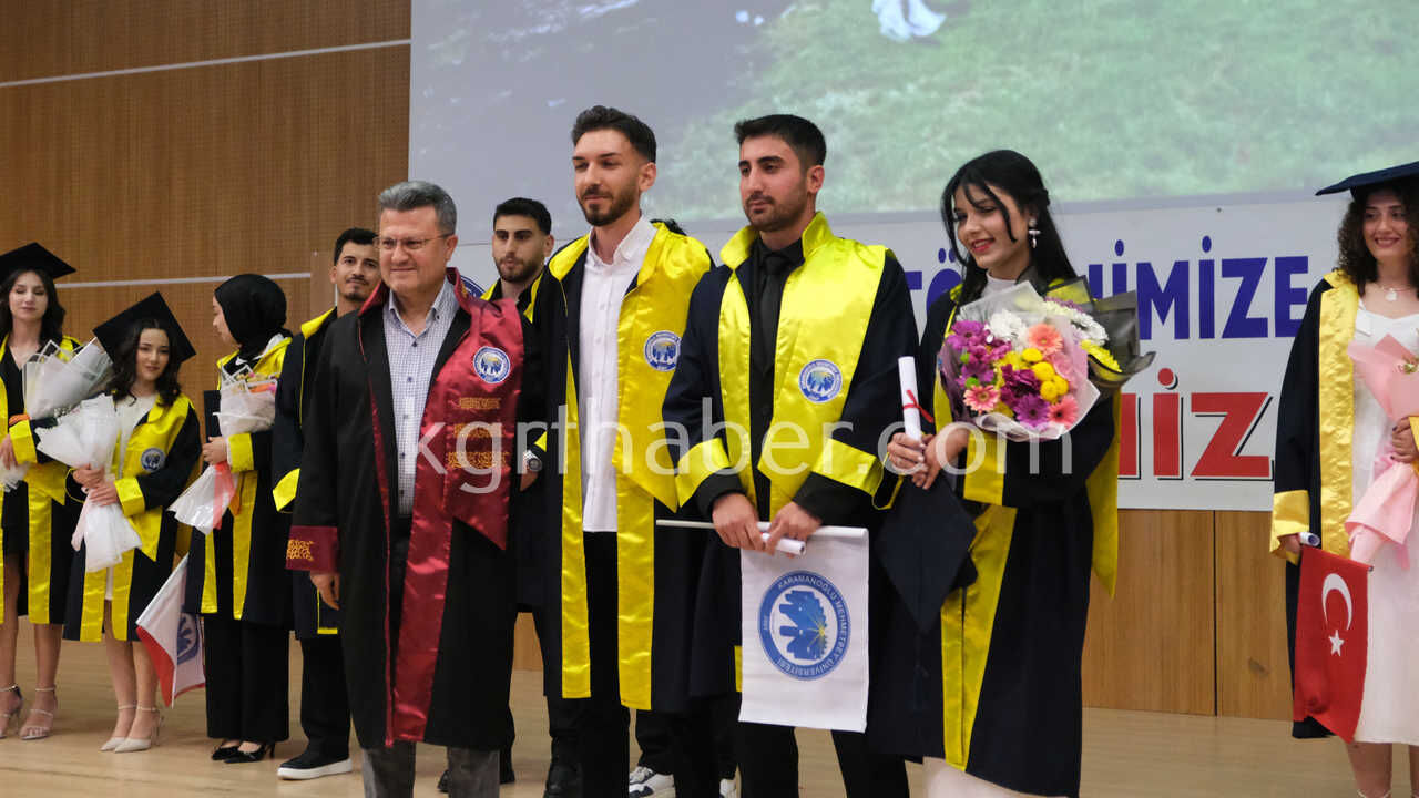 Kmu Spor Bilimleri Fakultesinde Mezuniyet Coskusu11