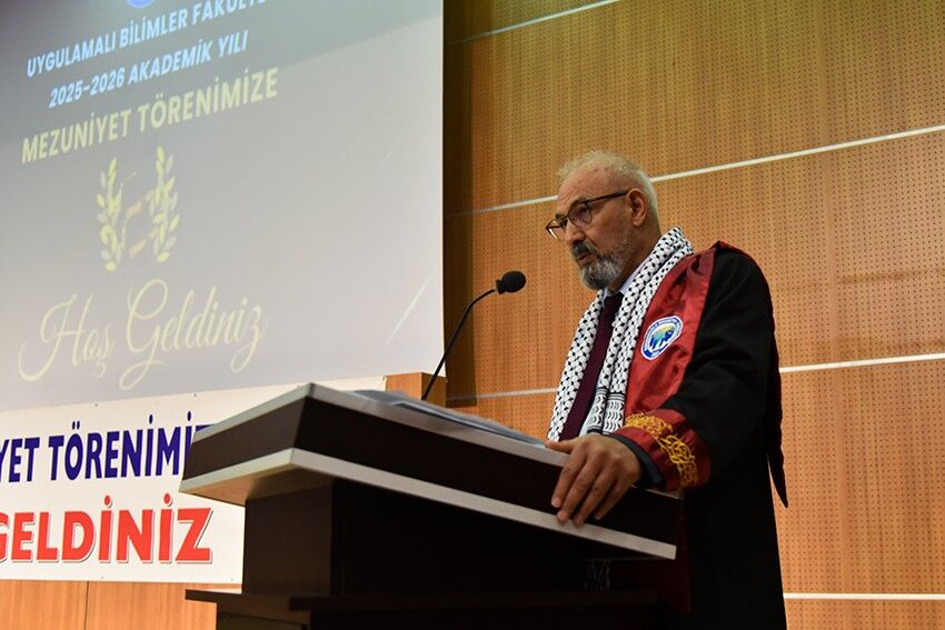 Kmu Uygulamali Bilimler Fakultesinde Mezuniyet Heyecani (1)