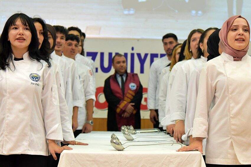 Kmu Uygulamali Bilimler Fakultesinde Mezuniyet Heyecani (6)