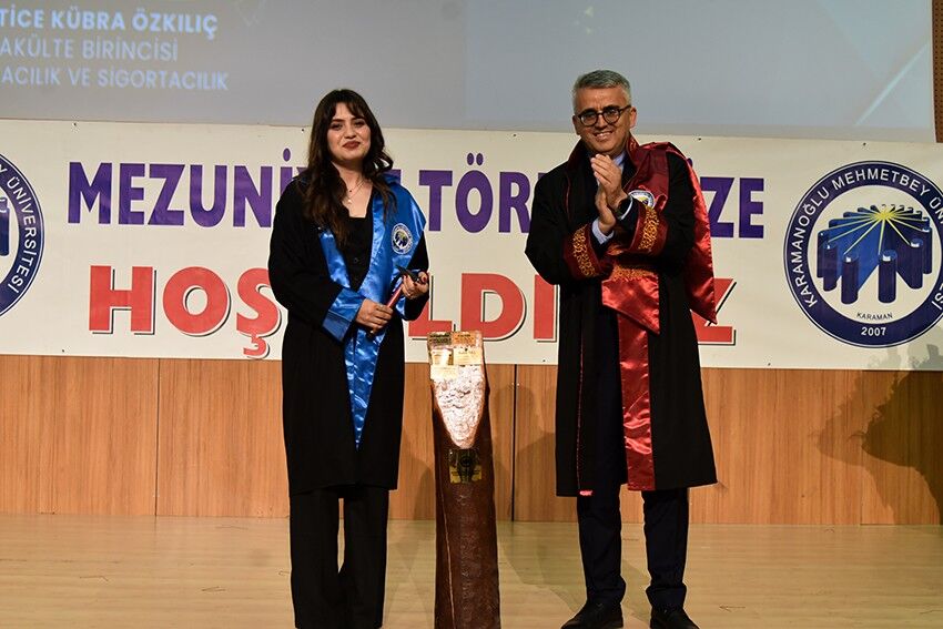 Kmu Uygulamali Bilimler Fakultesinde Mezuniyet Heyecani (7)