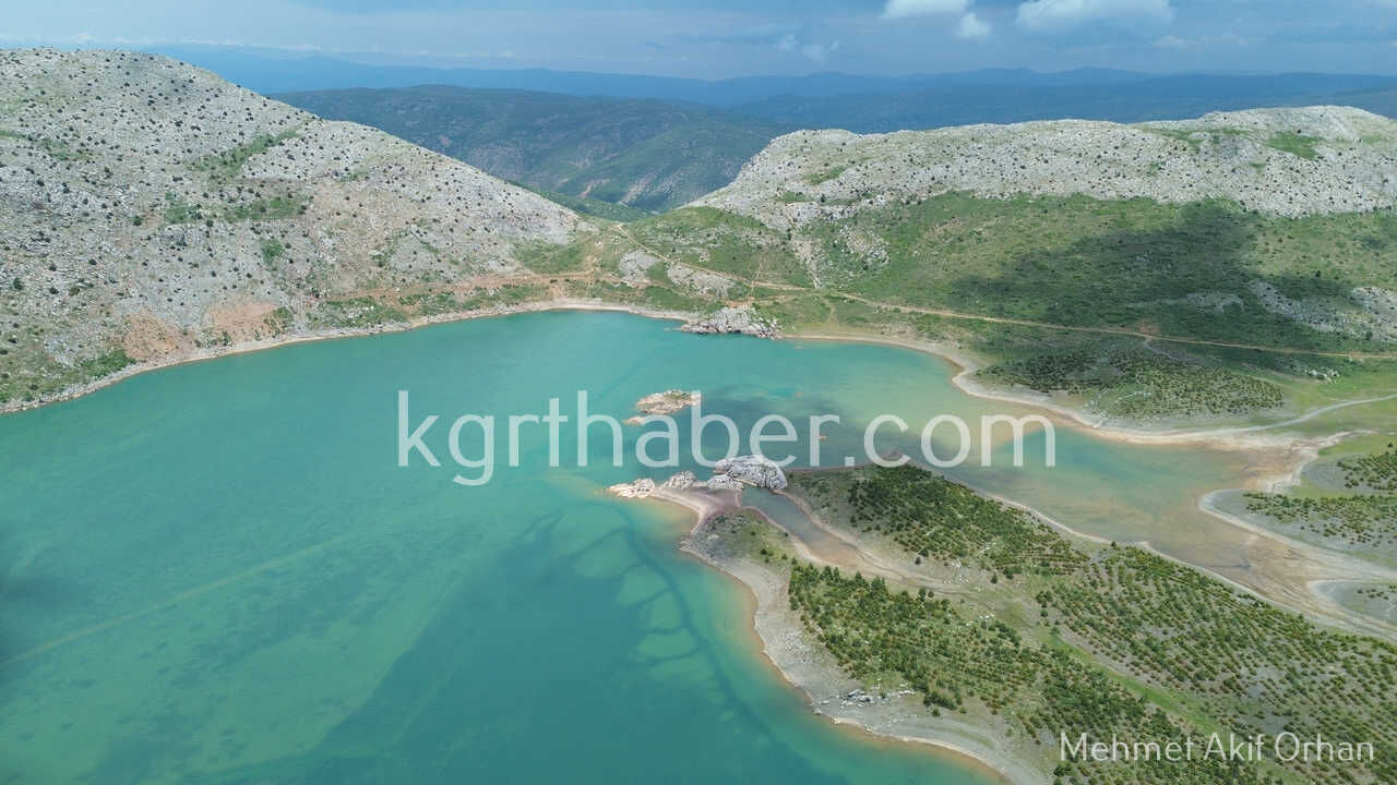 Konyada Kuruyan Sariot Golu Su Tuttu Muhtesem Manzarasiyla Ziyaretcilerini Bekliyor6