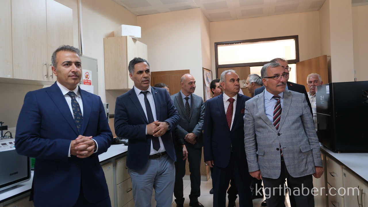Vali Cicekten Kmudeki Milli Teknoloji Atolyesine Ziyaret18