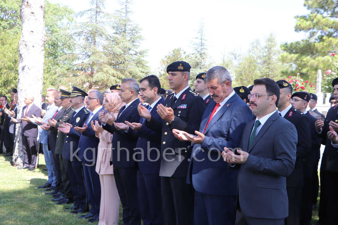 15 Temmuzun 10Uncu Yilinda Sehitler Dualarla Anildi0