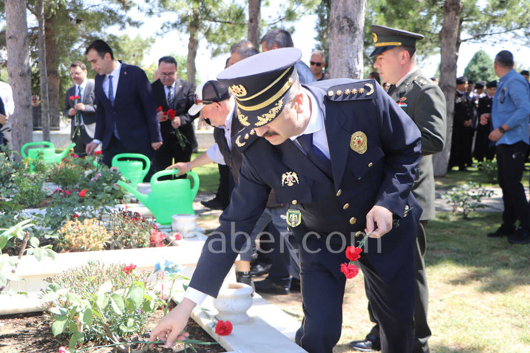 15 Temmuzun 10Uncu Yilinda Sehitler Dualarla Anildi15