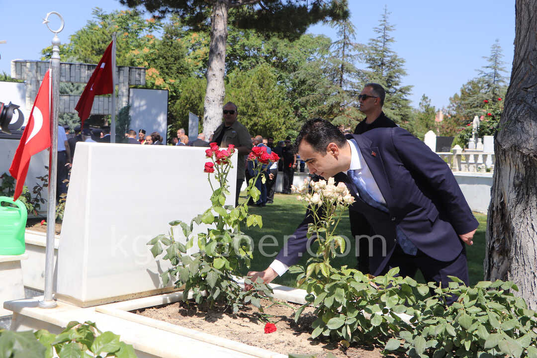 15 Temmuzun 10Uncu Yilinda Sehitler Dualarla Anildi7