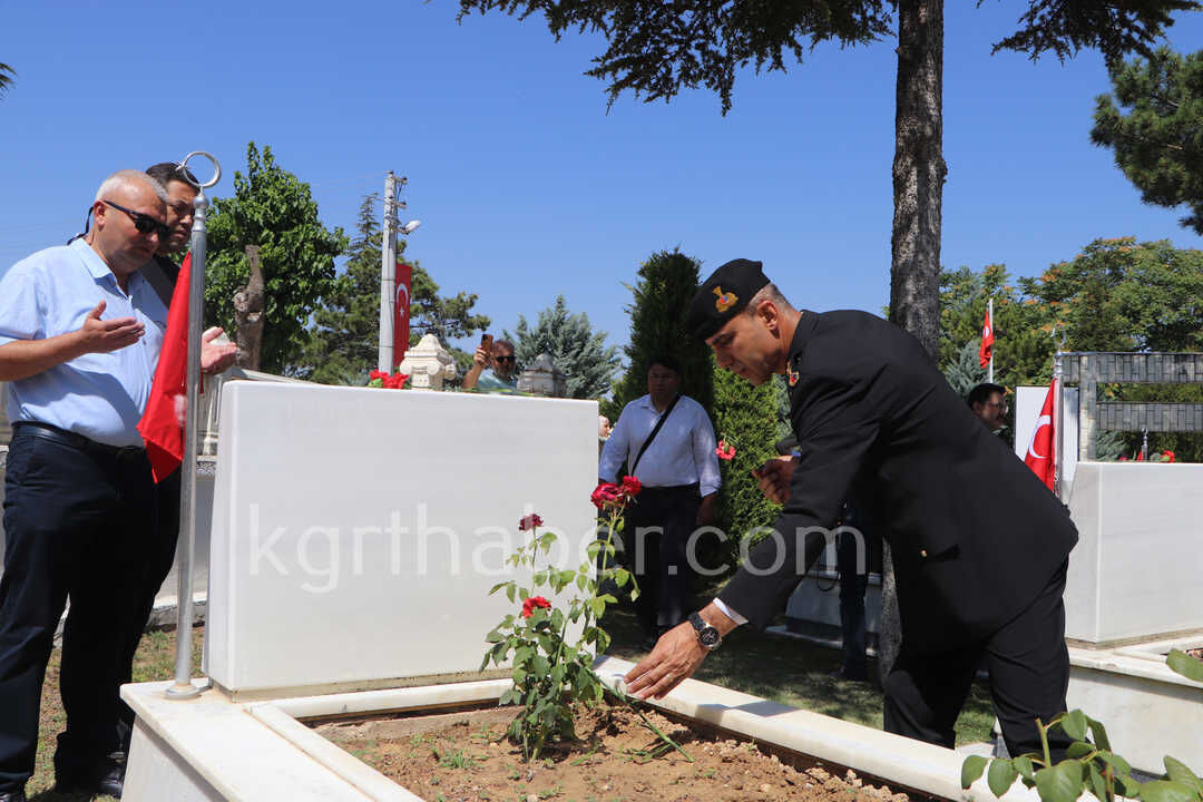 15 Temmuzun 10Uncu Yilinda Sehitler Dualarla Anildi8