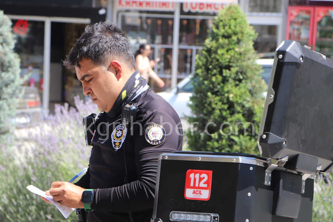 Abarti Egzozlu Araca Ve Ehliyetsiz Surucusune Ceza Yagdi0
