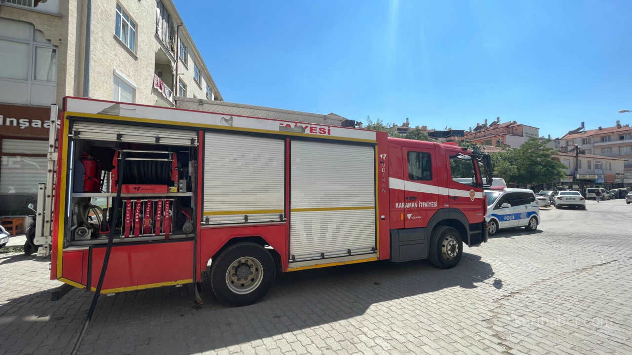 Apartmanlar Arasindaki Otluk Alanda Yangin Korkuttu4
