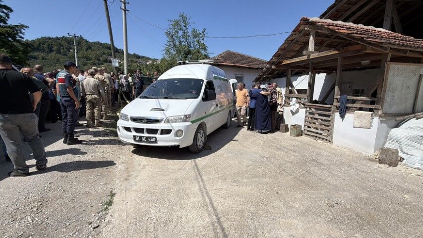 Arazi Kavgasi Kanli Bitti Yengesini Oldurdu (1)