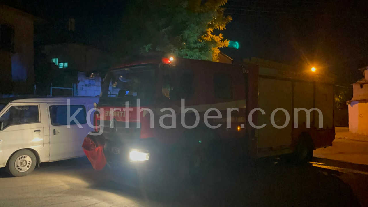 Camasir Makinesinde Yangin Cikti Itfaiye Sondurdu8