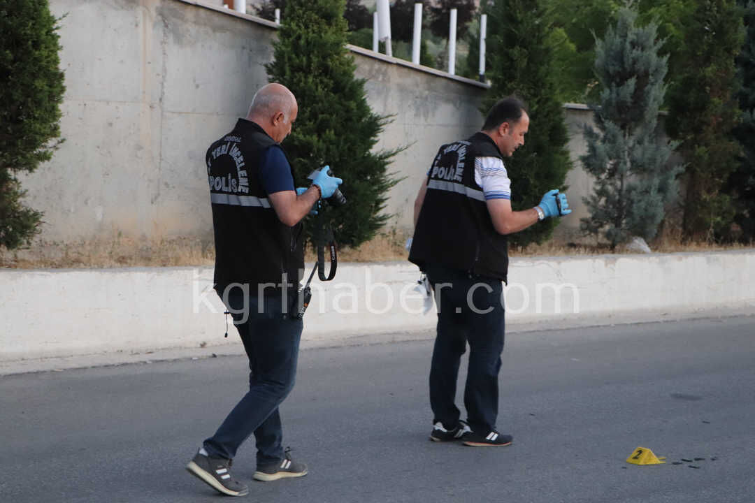 Çarpıp Kaçmıştı, Polis Yakaladı Yaşlı Adam Yaşam Savaşı Veriyor0