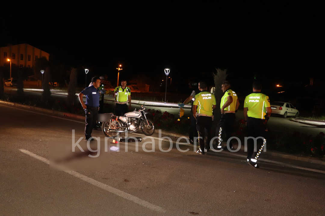 Cipe Arkadan Carpan Motosiklet Surucusu Agir Yaralandi8