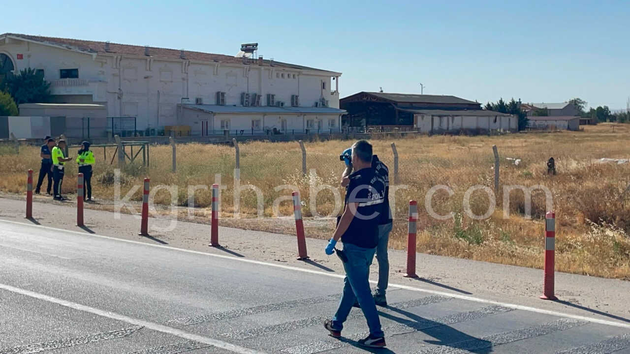 Cop Kamyonu Ile Carpisan Motosikletli Agir Yaralandi (7)