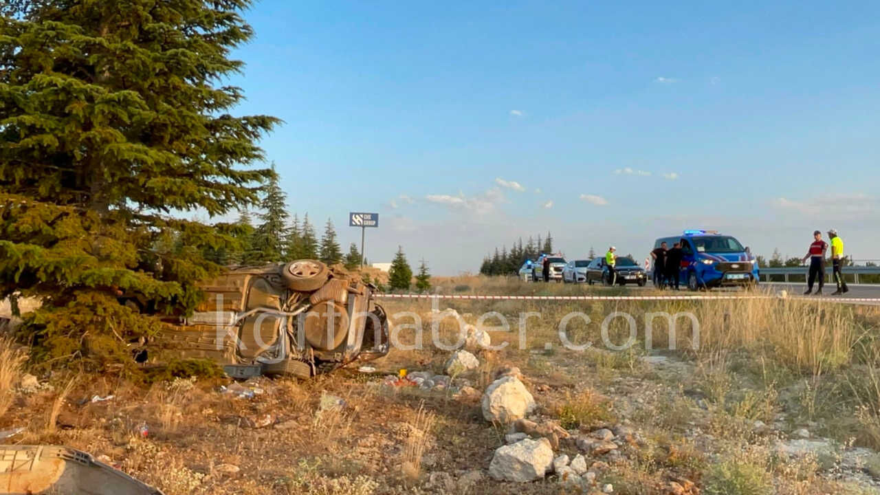 Hurdaya Donen Aractan Yarali Halde Kurtuldu12