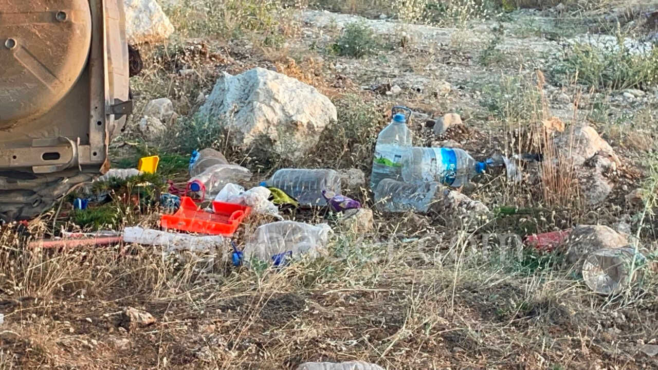 Hurdaya Donen Aractan Yarali Halde Kurtuldu16