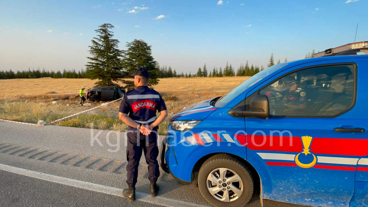 Hurdaya Donen Aractan Yarali Halde Kurtuldu6
