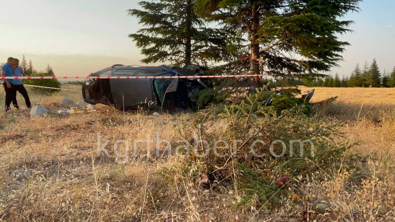 Hurdaya Donen Aractan Yarali Halde Kurtuldu7