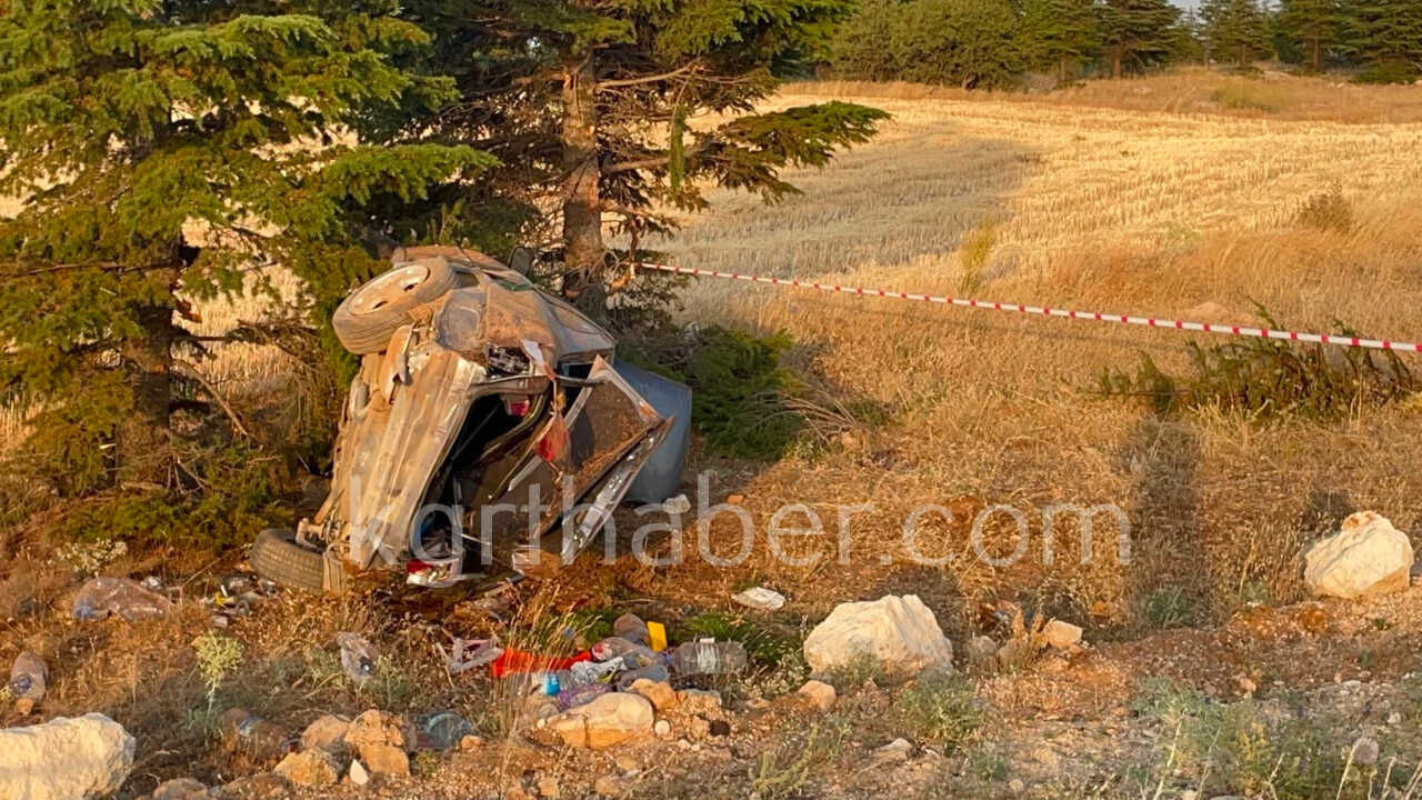 Hurdaya Donen Aractan Yarali Halde Kurtuldu9