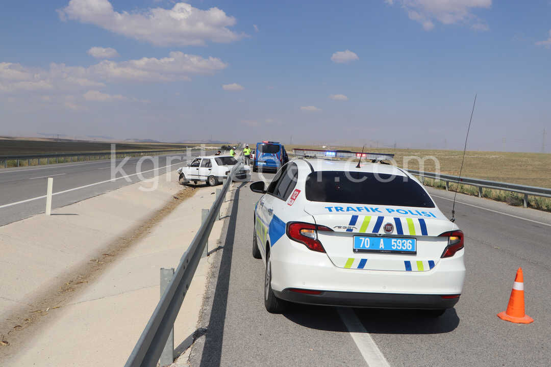 Karaman Eregli Yolunda Feci Kaza Tofas Bariyerlere Carpti14