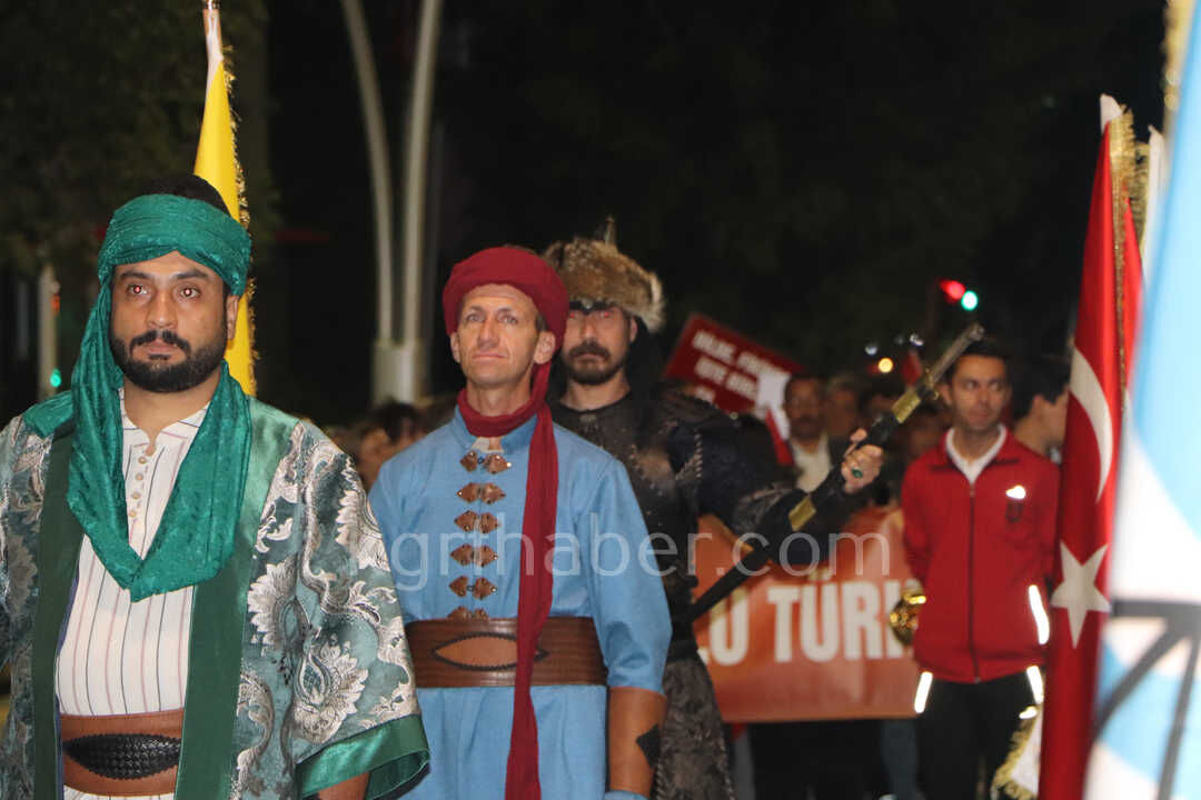 Karamanda 8 Uluslararasi Turk Dunyasi Soleni Yuruyusle Basladi18