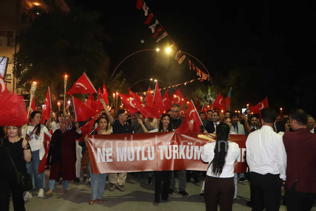 Karamanda 8 Uluslararasi Turk Dunyasi Soleni Yuruyusle Basladi21