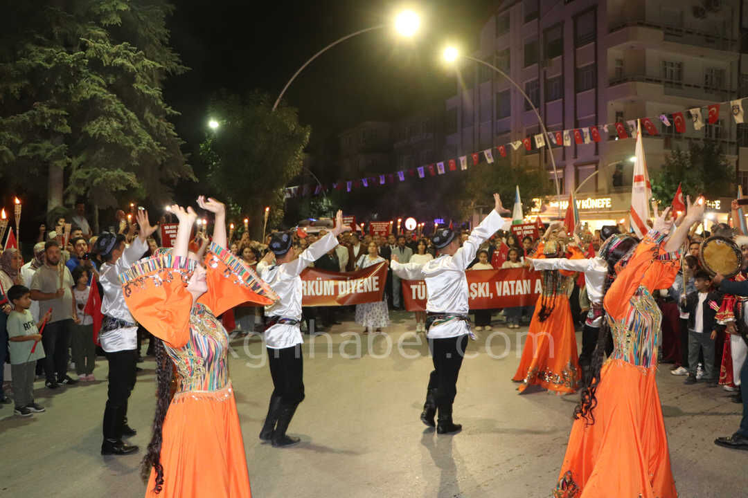 Karamanda 8 Uluslararasi Turk Dunyasi Soleni Yuruyusle Basladi27