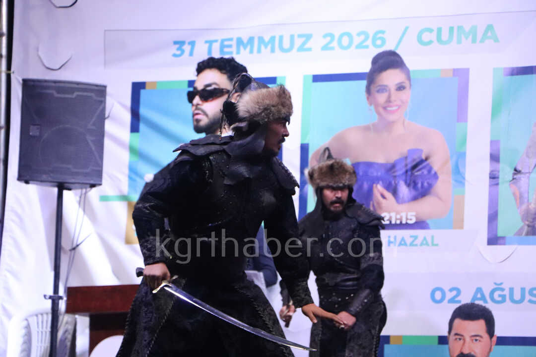 Karamanda 8 Uluslararasi Turk Dunyasi Soleni Yuruyusle Basladi3