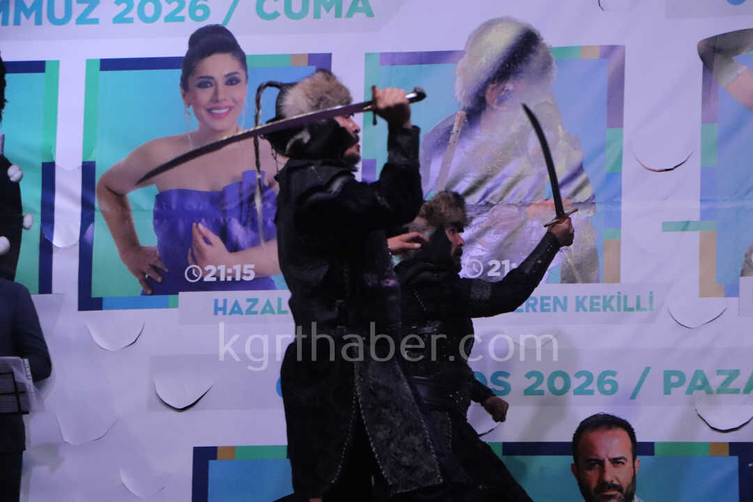 Karamanda 8 Uluslararasi Turk Dunyasi Soleni Yuruyusle Basladi5