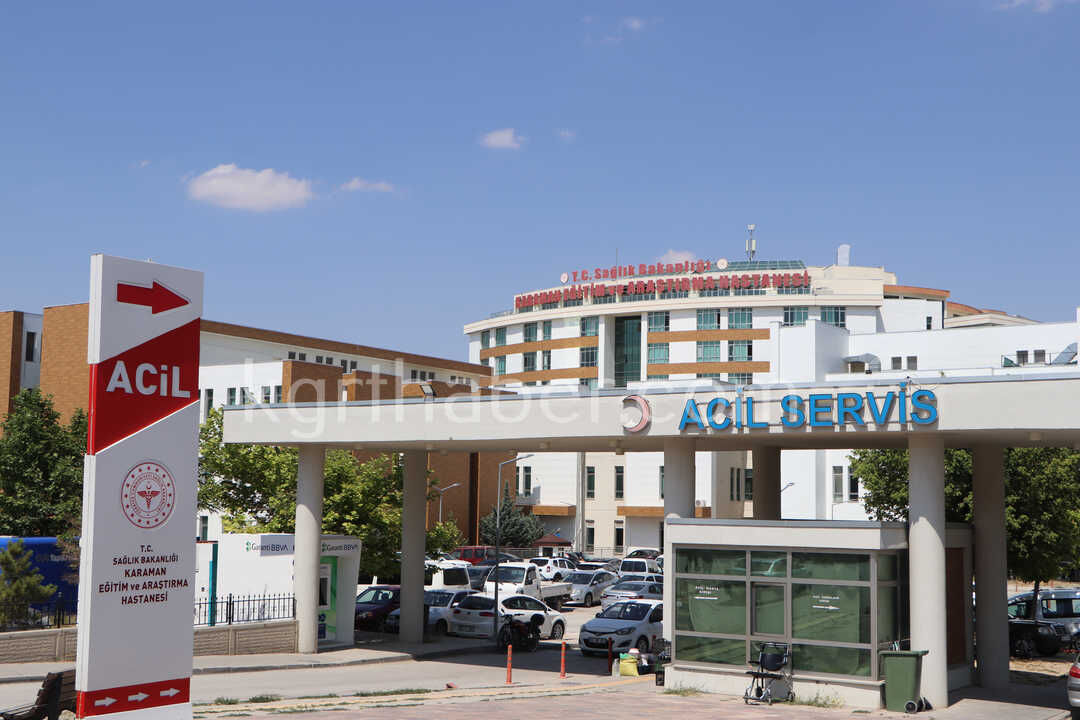 Karamanda Is Kazasi Tirin Romorkundan Dusen Isci Hastaneye Kaldirildi3