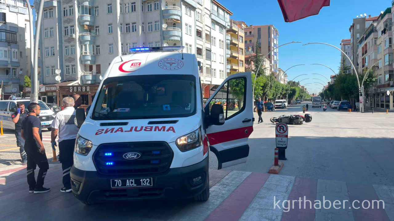 Karamanda Motosikletler Kavsakta Carpisti 2 Yarali5