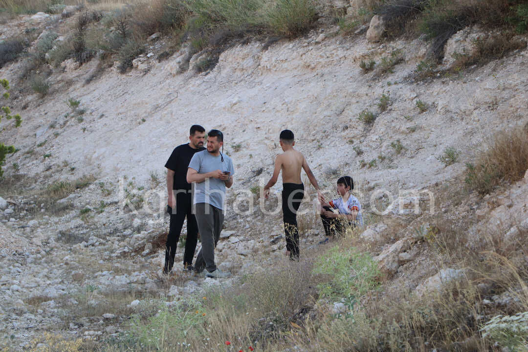 Karamanda Sulama Kanalinda Can Pazari Akintiya Kapilan Cocuklari Itfaiye Ve Afad Kurtardi (3)