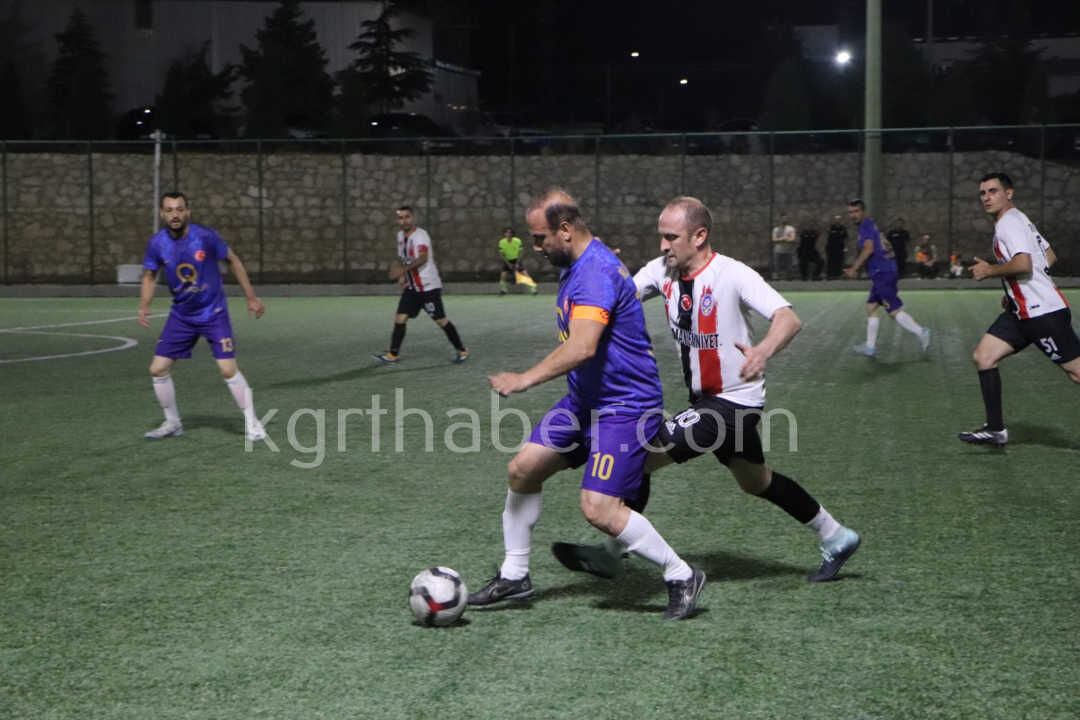 Karamanda Yari Final Heyecani Emniyet Milli Egitimi 4 1 Maglup Etti17