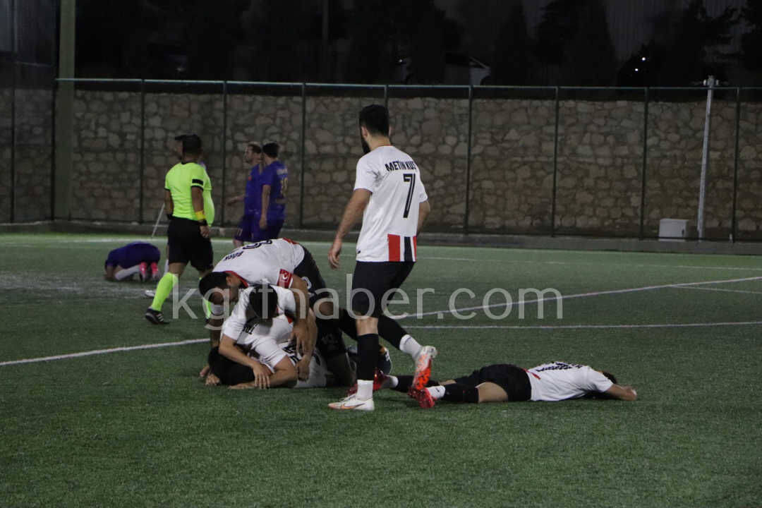 Karamanda Yari Final Heyecani Emniyet Milli Egitimi 4 1 Maglup Etti2