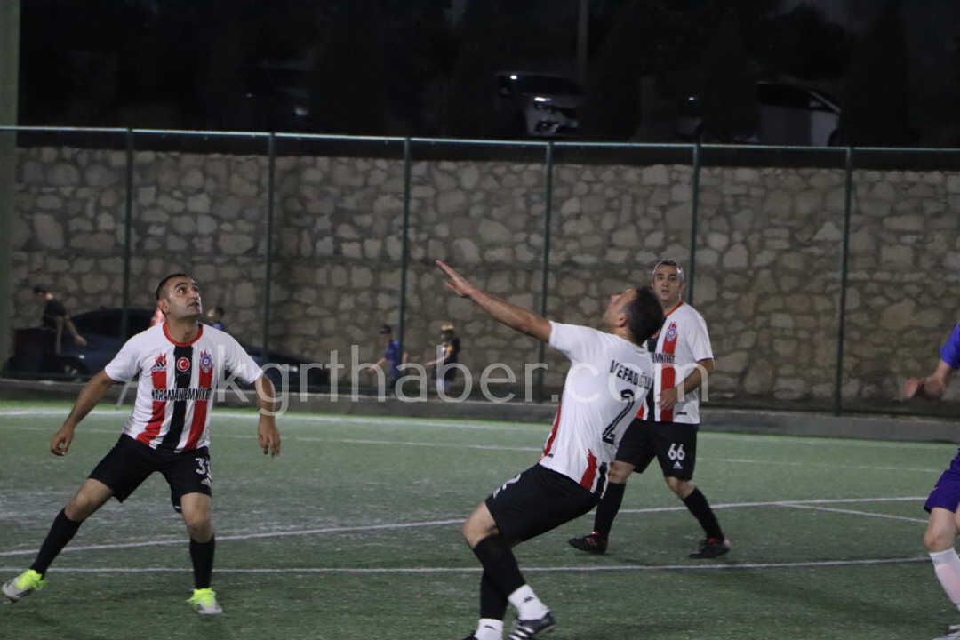 Karamanda Yari Final Heyecani Emniyet Milli Egitimi 4 1 Maglup Etti20