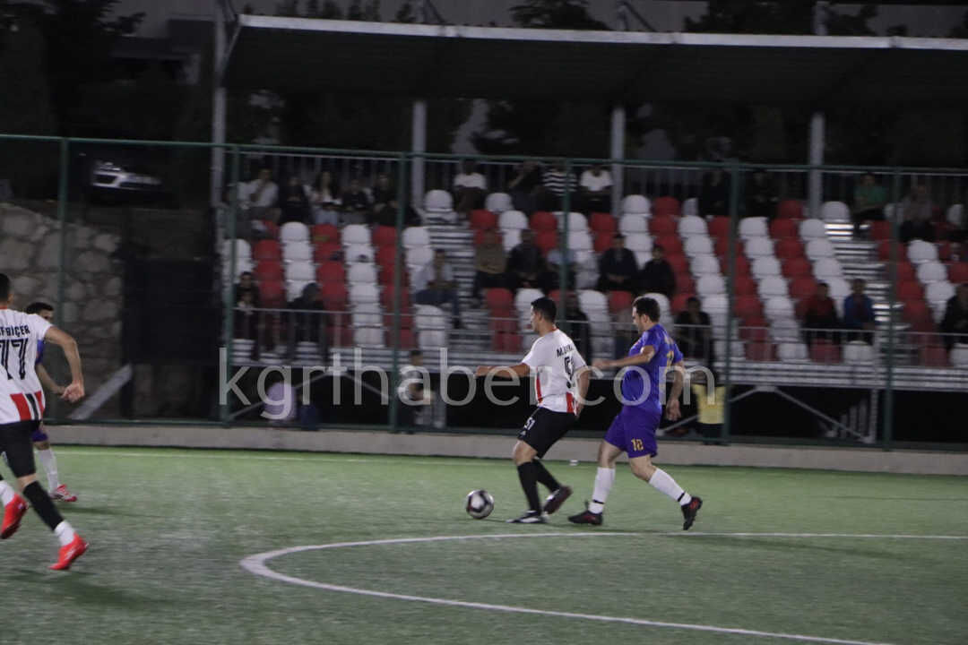 Karamanda Yari Final Heyecani Emniyet Milli Egitimi 4 1 Maglup Etti32