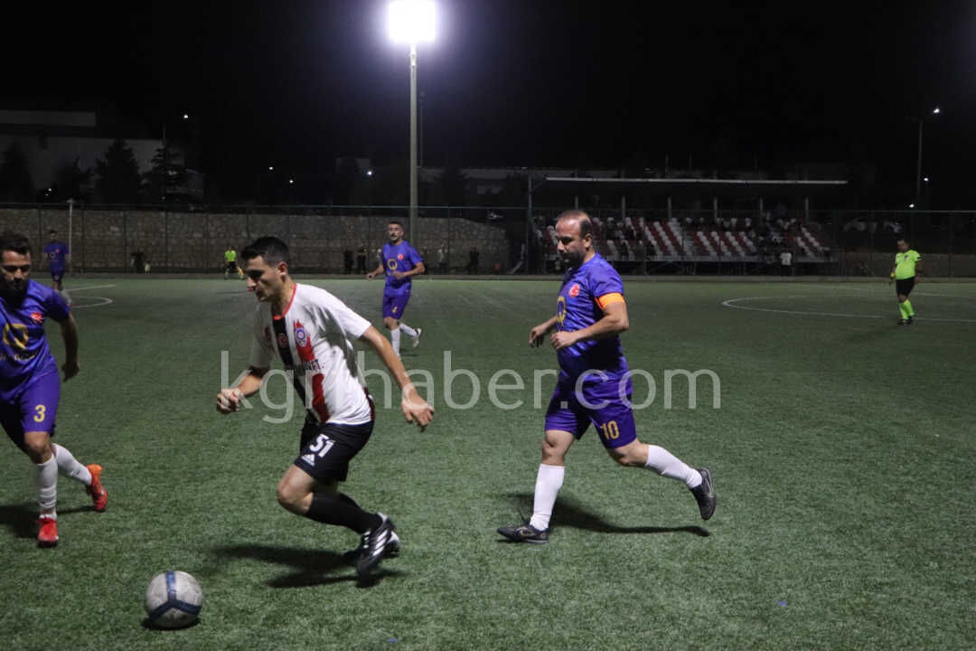Karamanda Yari Final Heyecani Emniyet Milli Egitimi 4 1 Maglup Etti42