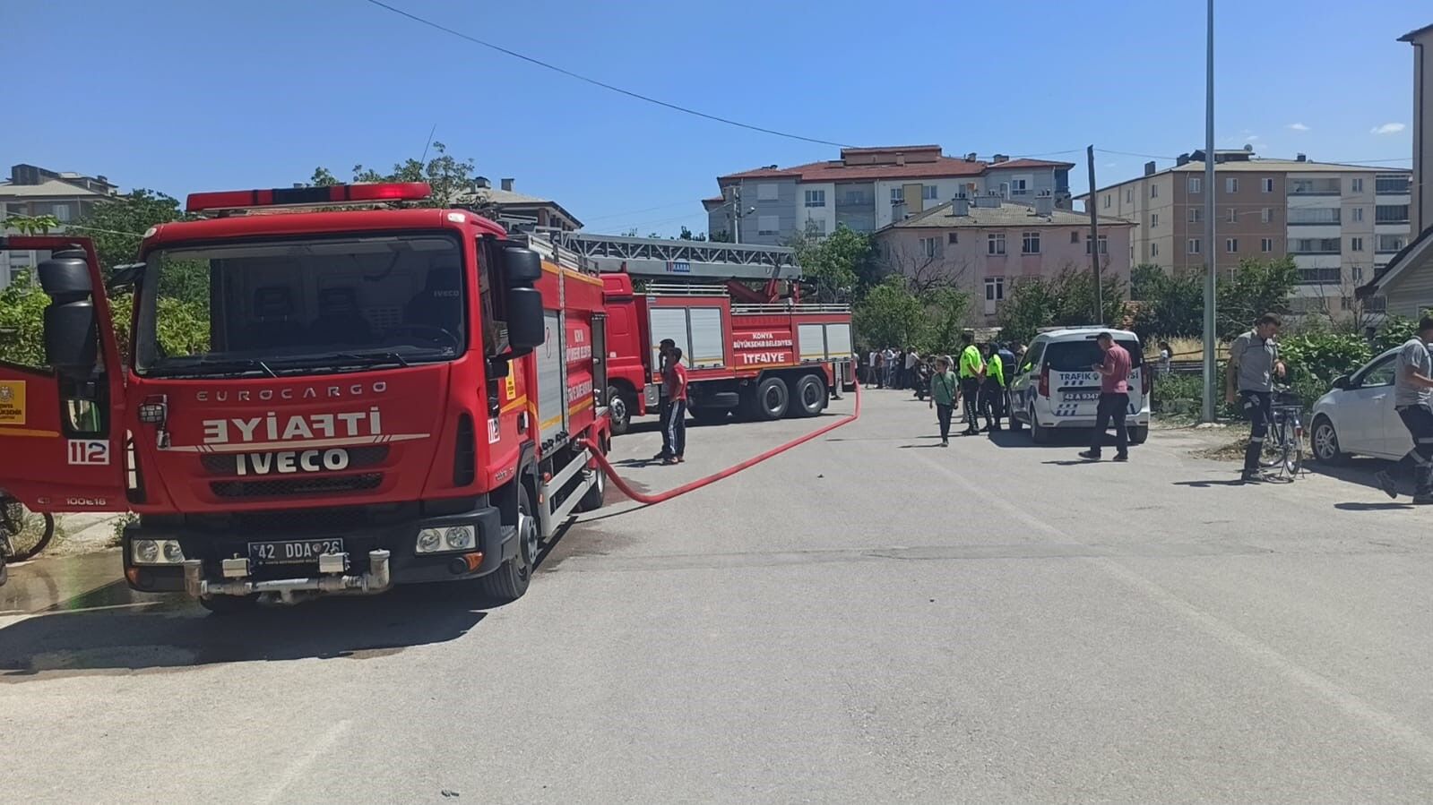 Kilitli Kapinin Ardinda Dehset Yanginda 5 Cocuk Iceride Kaldi (1)