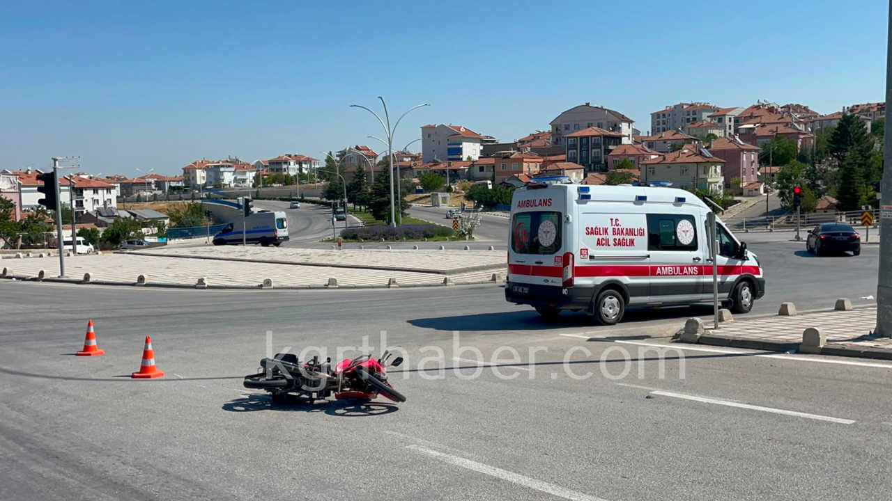 Kirmizi Isikta Gecen Surucu Kazaya Sebep Oldu 1 Yarali1