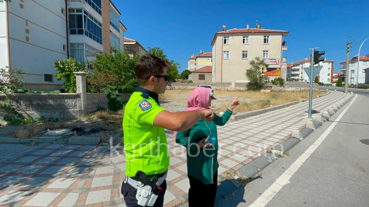 Kirmizi Isikta Gecen Surucu Kazaya Sebep Oldu 1 Yarali2