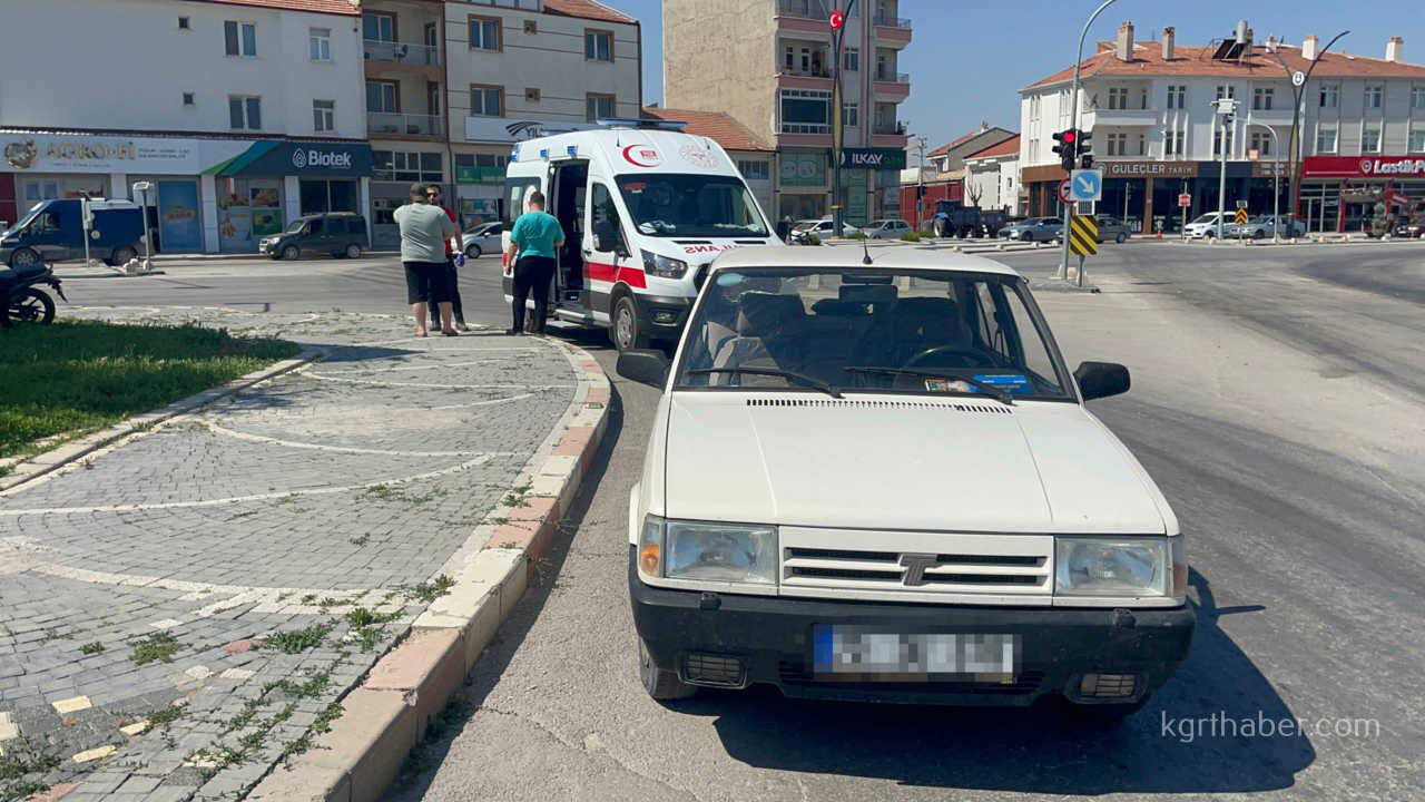 Motosiklet Ile Otomobilin Carpistigi Kaza Ucuz Atlatildi0